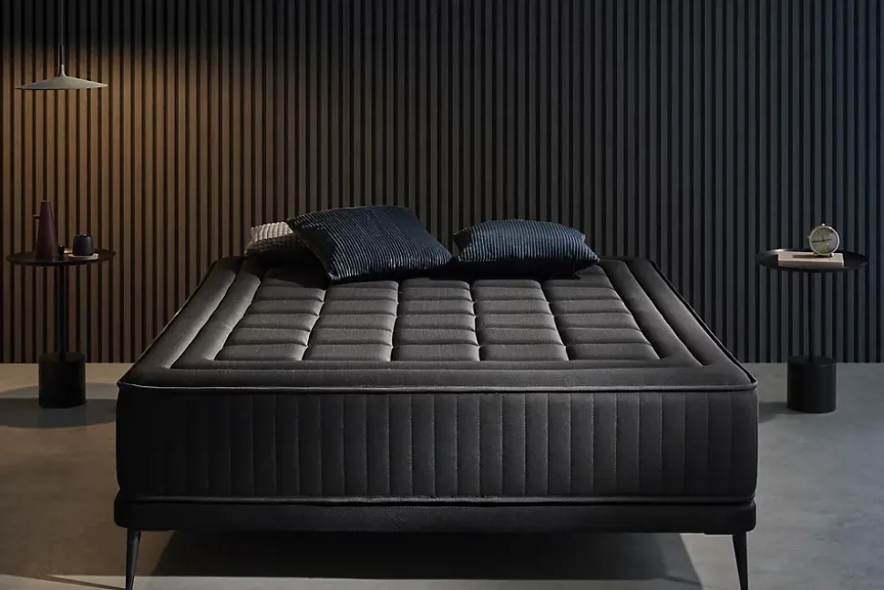Matelas Mousse à memoire de forme Magnum Black - 180X200 cm - Moonia