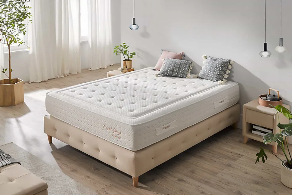 Matelas Royal Spring Premier en Latex HR 30, 160x200cm - Moonia