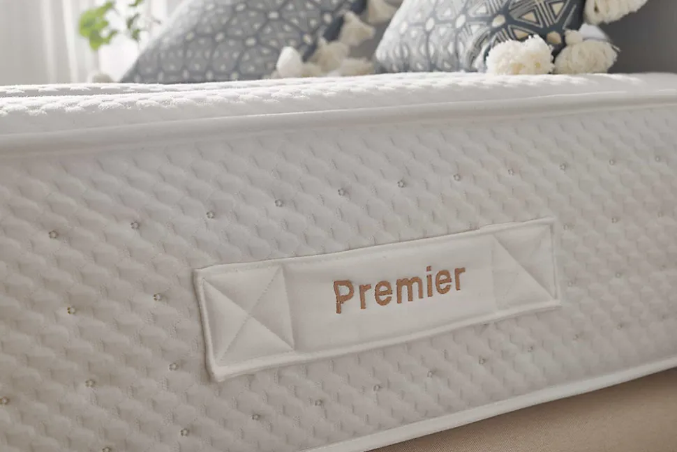 Matelas Royal Spring Premier en Latex HR 30, 160x200cm - Moonia