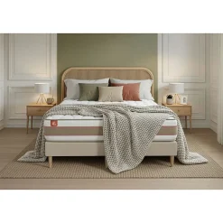 Pack sommier tapissier matelas Ressorts ensachés et mémoire de forme avec couette et oreillers