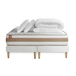 Pack sommier tapissier matelas Ressorts ensachés et mémoire de forme avec couette et oreillers