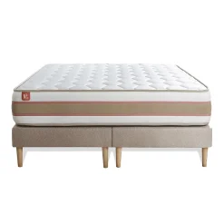 Pack sommier tapissier matelas Ressorts ensachés et mémoire de forme avec couette et oreillers