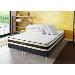 Pack sommier tapissier matelas Ressorts ensachés et mémoire de forme avec couette et oreillers