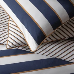 Parure de lit 2 personnes à rayures réversible 240x220cm