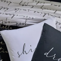 Parure de lit 2 personnes en microfibre 240x220cm