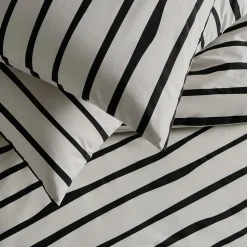 Parure de lit 2 personnes à rayures en polycoton 200x200cm