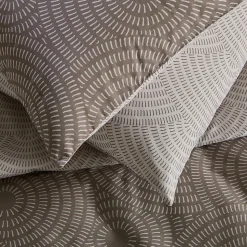 Parure de lit 2 personnes en polycoton 57 fils 260x240cm