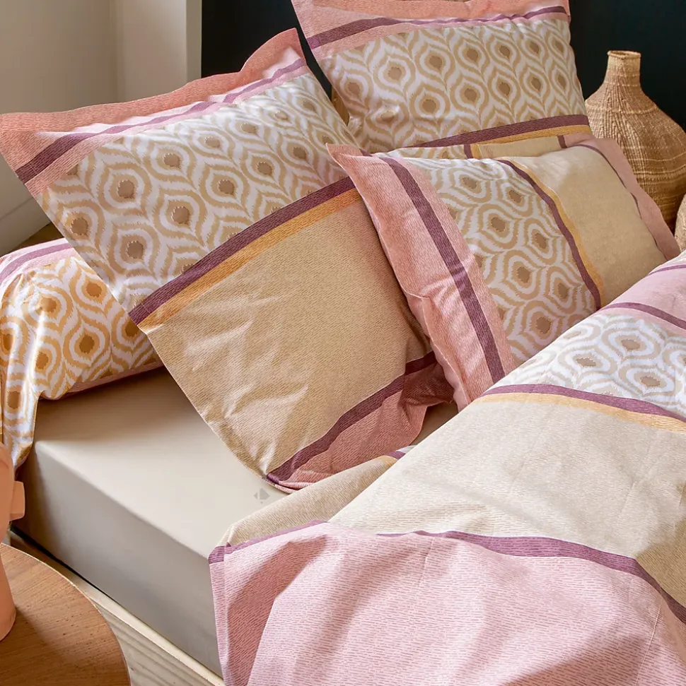 Parure de lit 3 pièces : housse 240x220 cm et taies 50x70 cm coton INOUK rose/beige
