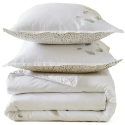 Parure de lit brodée 3 pièces : housse 260x240 cm et taies 50x70 cm en satin de coton NINA blanc