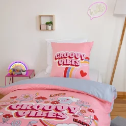 Parure de lit enfant GROOVY VIBES 140x200 cm en microfibre rose 2 pièces