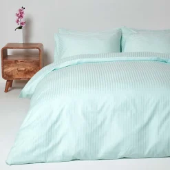 Parure de lit satin rayé en coton égyptien 330 fils bleu, 200x200cm - HOMESCAPES