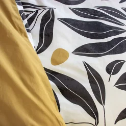 Parure de lit 260x240 cm en coton NOLIE motif feuillage blanc et jaune 3 pièces