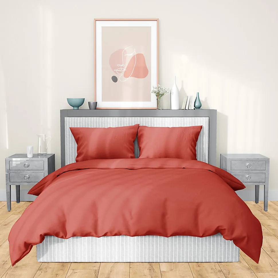 Parure de lit 260x240 cm satin de coton SAPRI rouge sienne 3 pièces