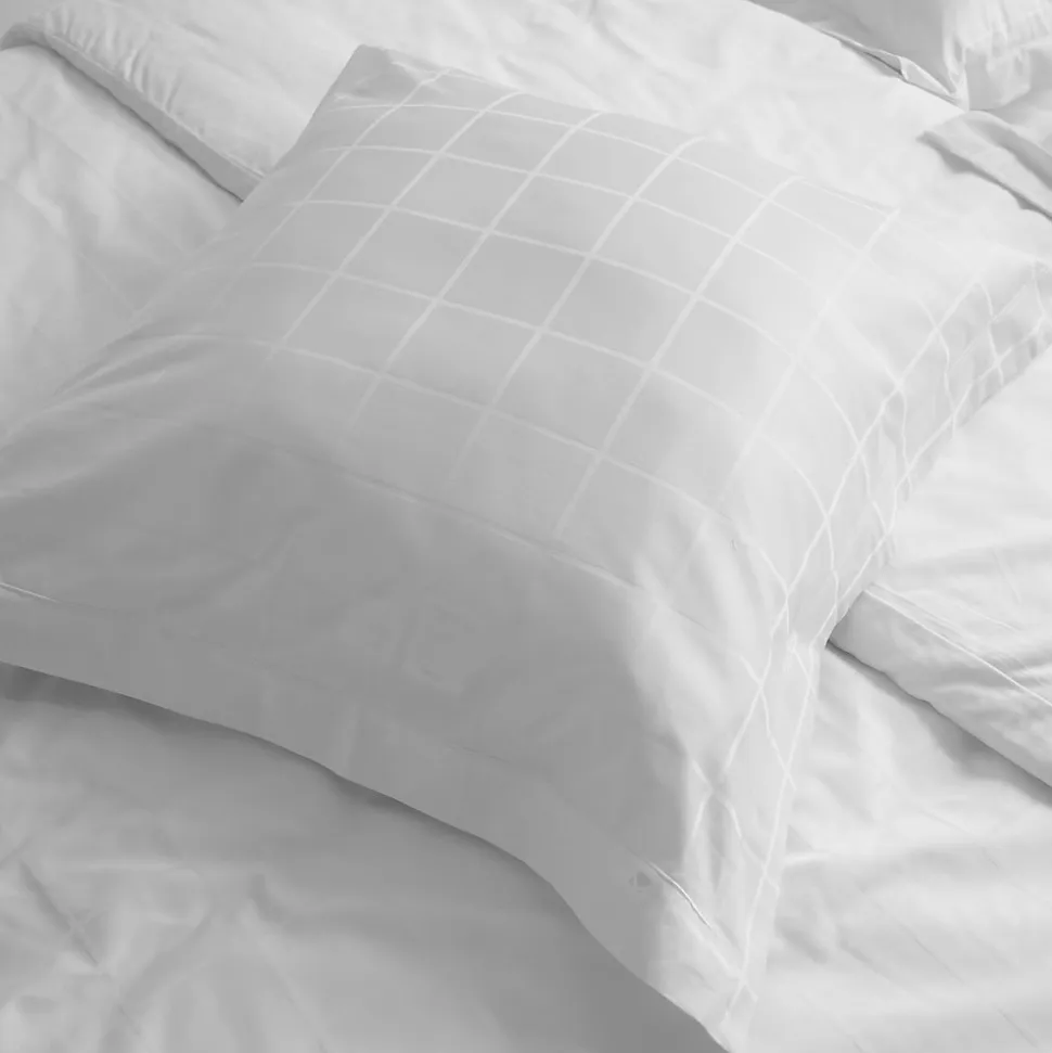 Parure de lit 280x240 cm set 65x65 satin CONCERTO carreaux blanc Neige