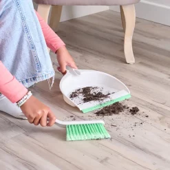 Pelle et balayette à poils doux blanc L.36 x l.23 x ep.