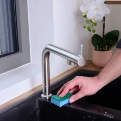 Éponge synthétique à récurer multi-usages L.13 x l.8,4 x ep.2,4 cm multicouleur vendue par 20 pièces