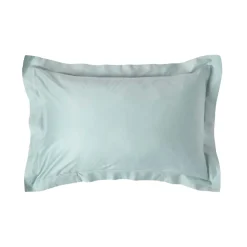 Taie d'oreiller à  volants bleu givré en coton égyptien bio 400 fils, 50x75 cm - HOMESCAPES