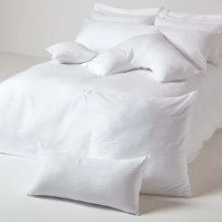 Taie d'oreiller à  volants blanc satin rayé en coton égyptien 330 fils, 50x75 cm - HOMESCAPES