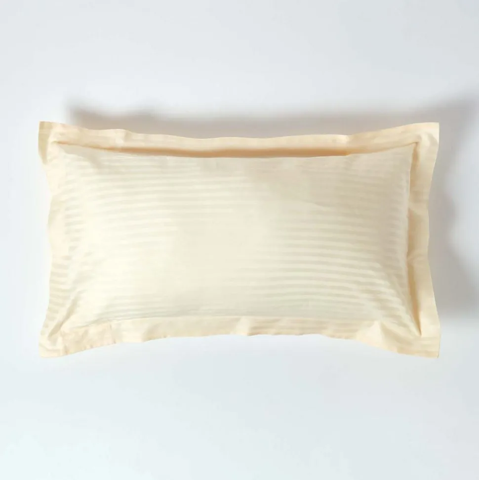 Taie d'oreiller à volants jaune pastel satin rayé en coton égyptien 330 fils, 50x90 cm - HOMESCAPES