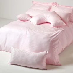 Taie d'oreiller à  volants rose satin rayé en coton égyptien 330 fils, 50x75 cm - HOMESCAPES