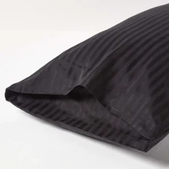 Taie d'oreiller noir satin rayé en coton égyptien 330 fils, 50x75 cm - HOMESCAPES