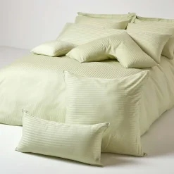 Taie d'oreiller vert sauge satin rayé en coton égyptien 330 fils, 60x60 cm - HOMESCAPES