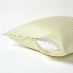 Taie d'oreiller vert sauge satin rayé en coton égyptien 330 fils, 60x60 cm - HOMESCAPES