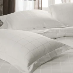 Taie d'oreiller 50x70 cm satin CONCERTO rayures beige Craie